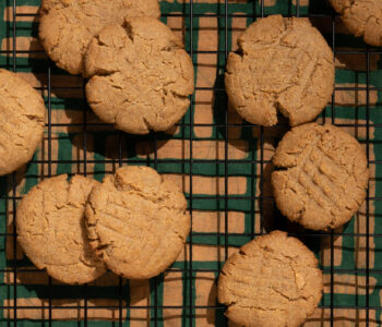 roasted millet and peanut cookies